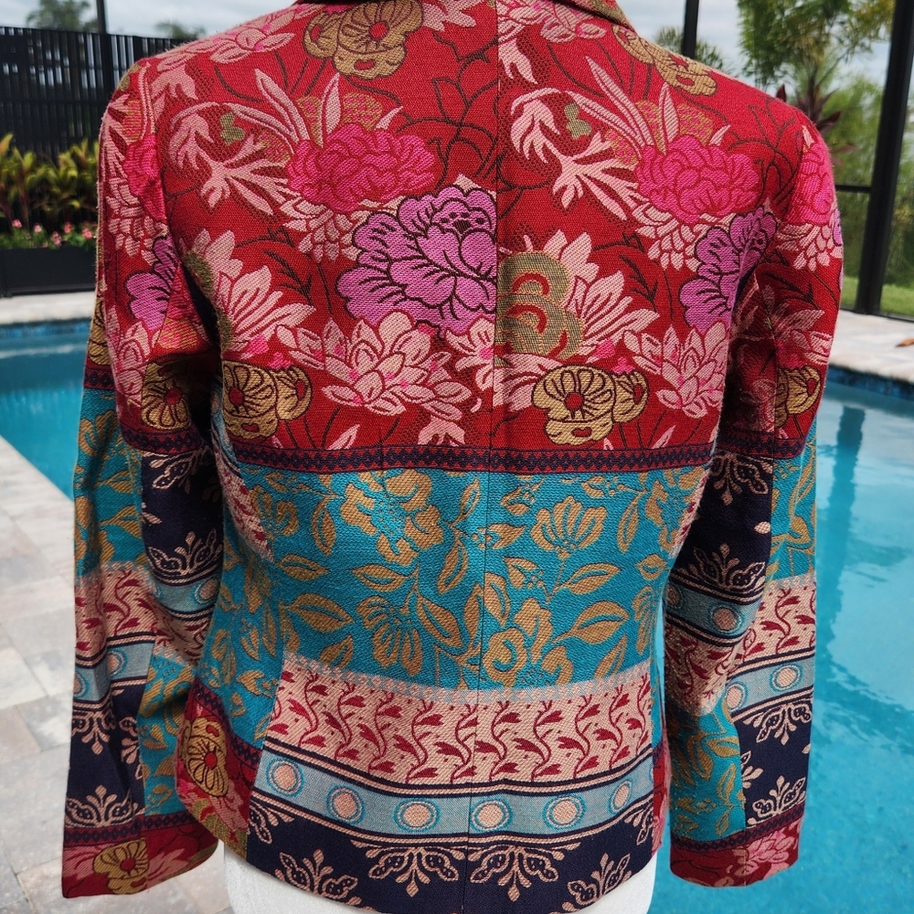 Coldwater Creek Red and Blue Floral Blazer - Picture 3 of 5